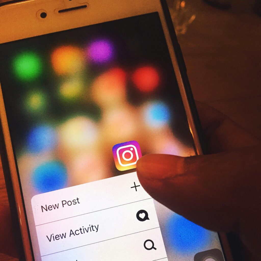 6 Free AI Tools to create Instagram content faster